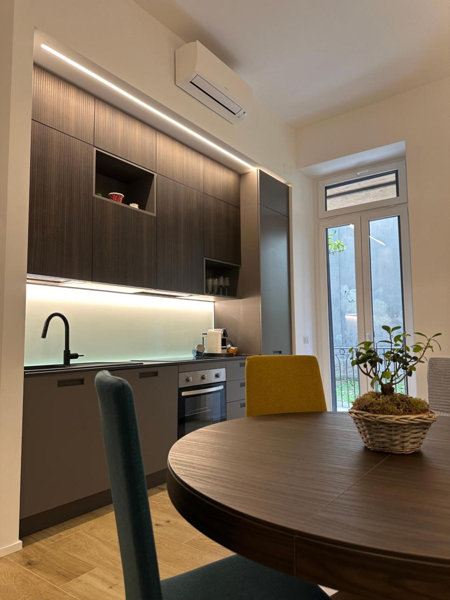 Lr Deluxe Apartments - Porta Venezia - Bilocale Con Giardino Privato Milan Exterior photo